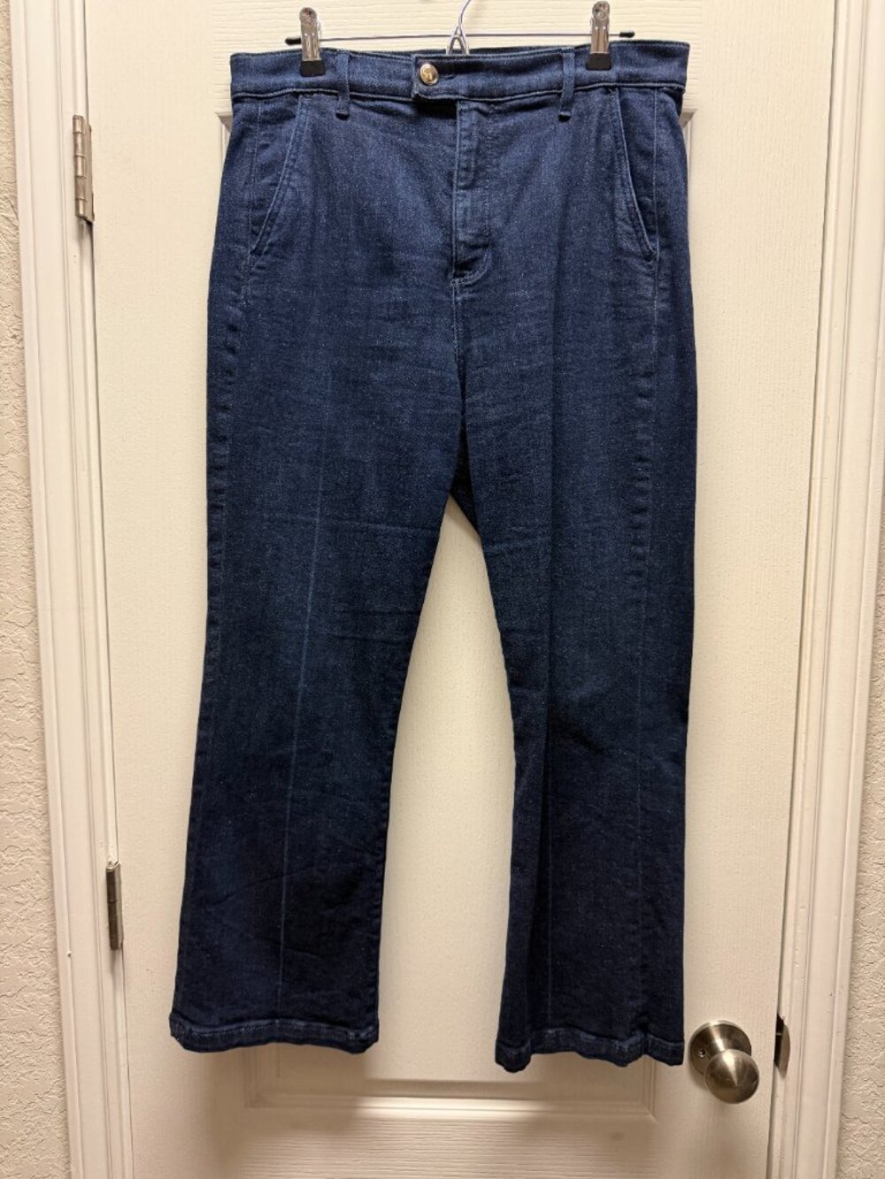 LOFT Denim Kick Crop Pants Size 12